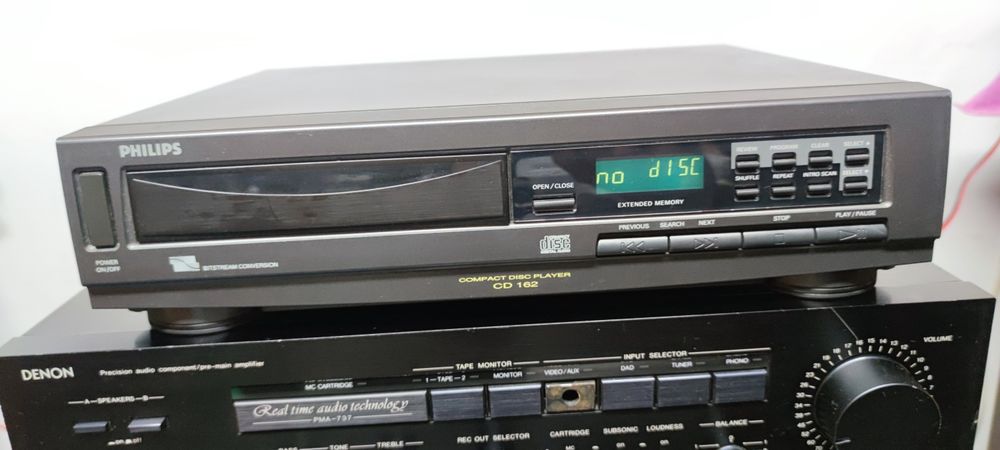 Odtwarzacz CD Philips 70CD