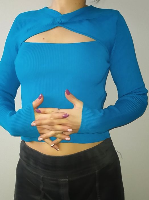 Uroczy sweterek Zara