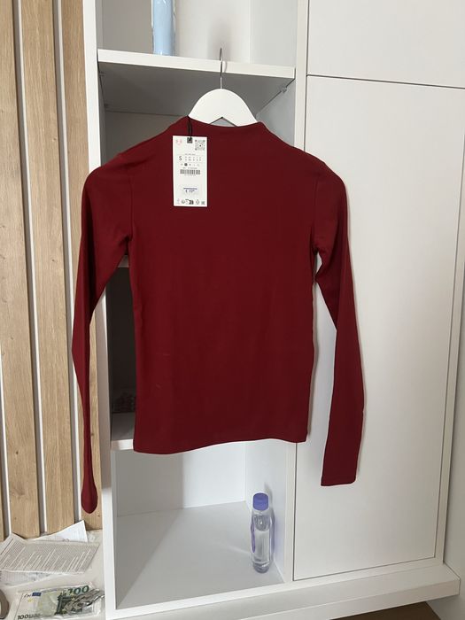 Лонгслів     Zara