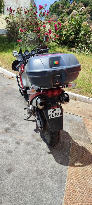 Honda Varadero XL1000cc ano 2001