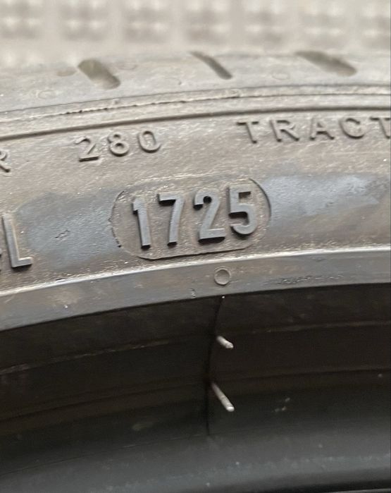 2 pneus ussdos 285/30 r 21