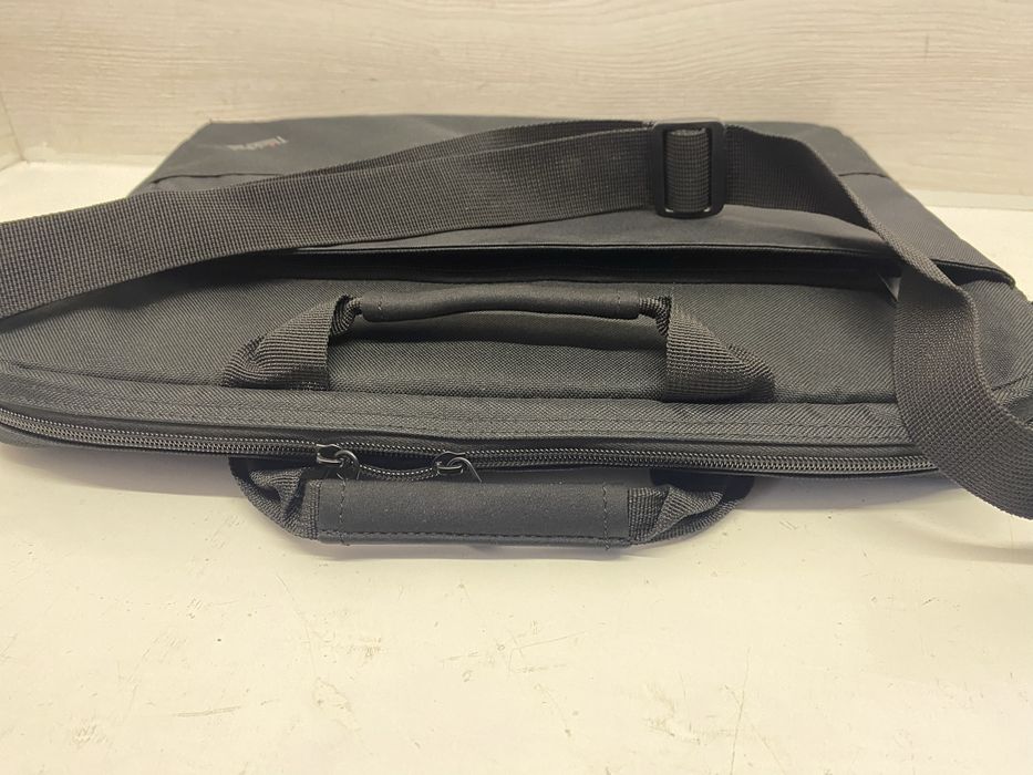 Сумка портфель  для ноутбука 15.6" Lenovo ThinkPad (оригінал) з ременем