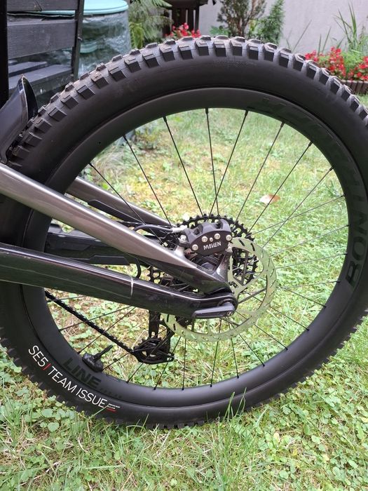 Zestaw koła karbonowe Bontrager Line PRO 30 mulet