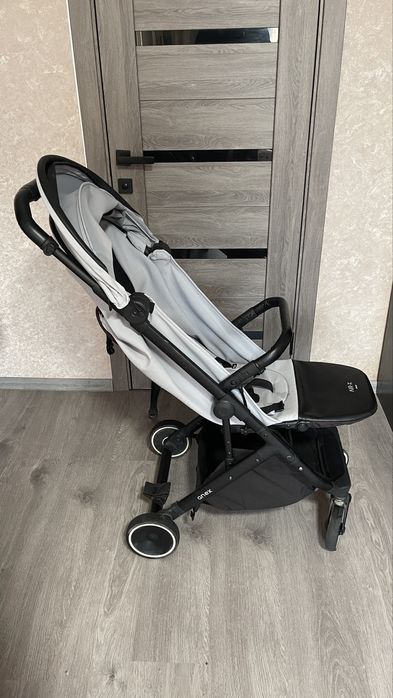 Прогулянкова коляска Anex Air X