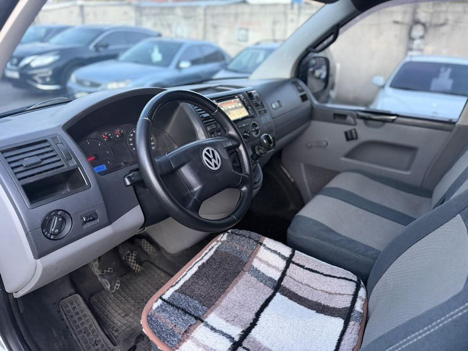 Volkswagen Transporter T5 1.9 Пасажир