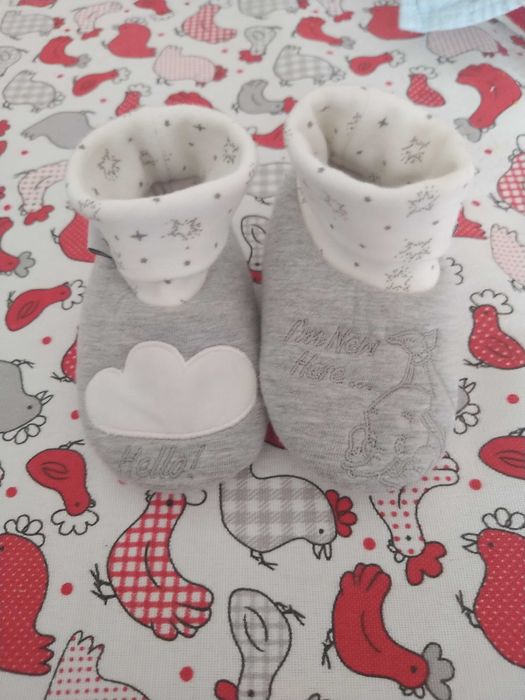 Vestuário e acessórios de bebé