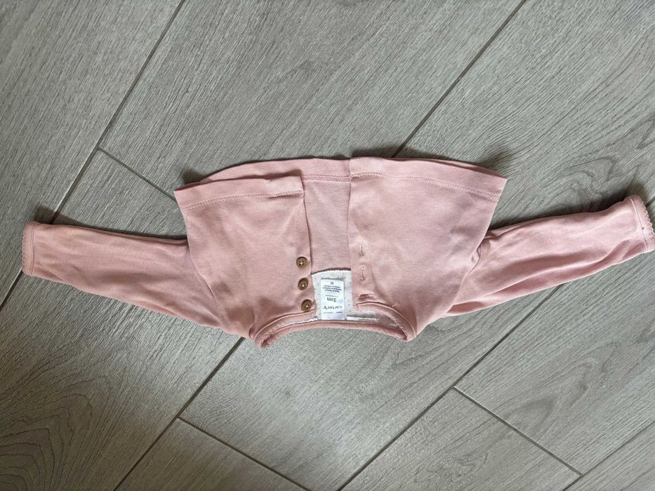 Костюмчик/комплект (комбінезон і кофтинка) на немовля від Carter's