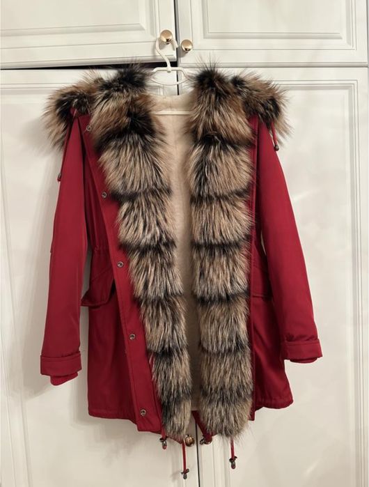 Парка з натуральним хутром