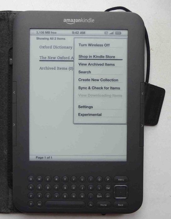 Электронная книга Amazon Kindle D00901 с чехлом