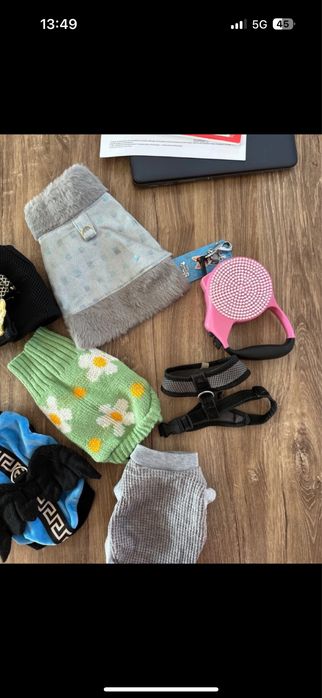 Sprzedam komplet ubranek i szelek dla pieska