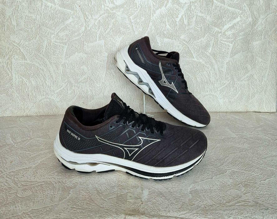Кроссовки (Mizuno Wave Inspire 18) размер 46-47