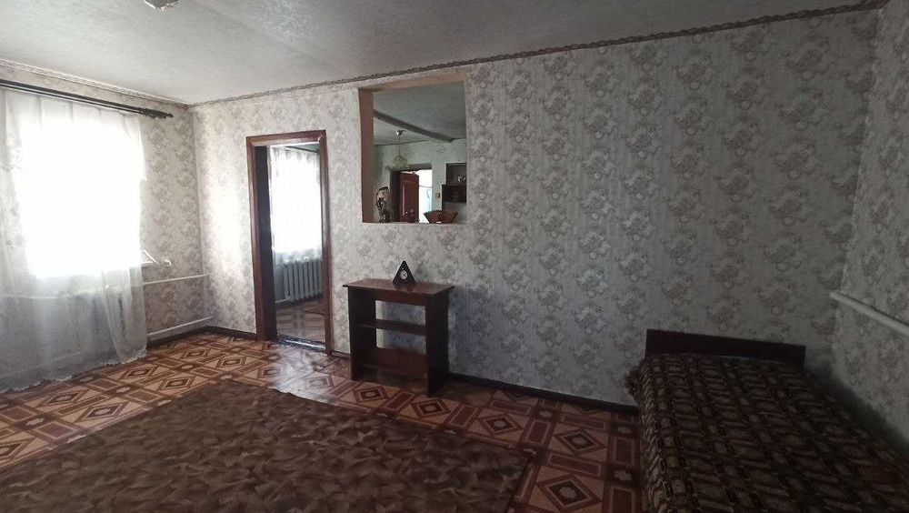 Невеликий будинок на 3 кім. в Малій Данилівці, з газом та зручностями.