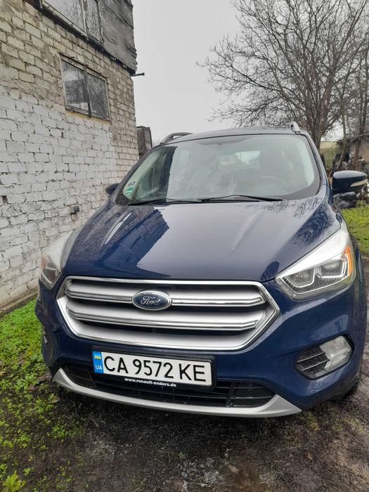 Автомобіль Ford kuga