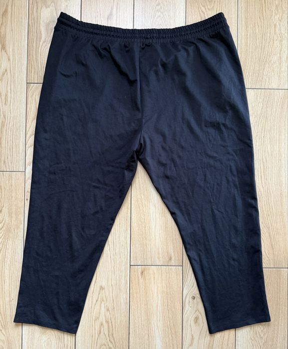 Nowe spodnie dresowe Esmara 56/58