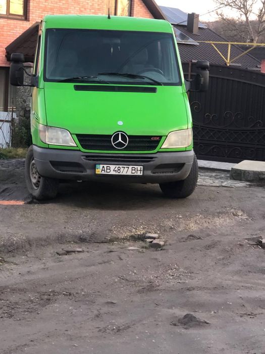 Мерседес спрінтер