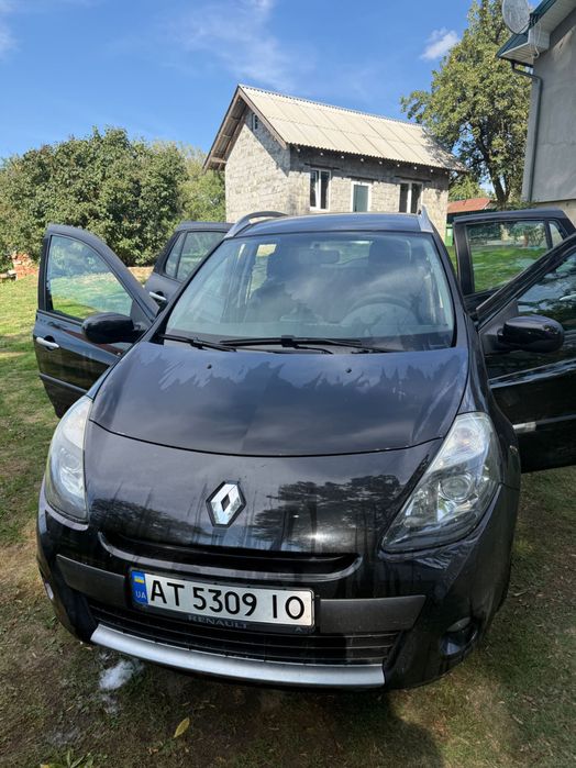 Продаж машини Renault Clio