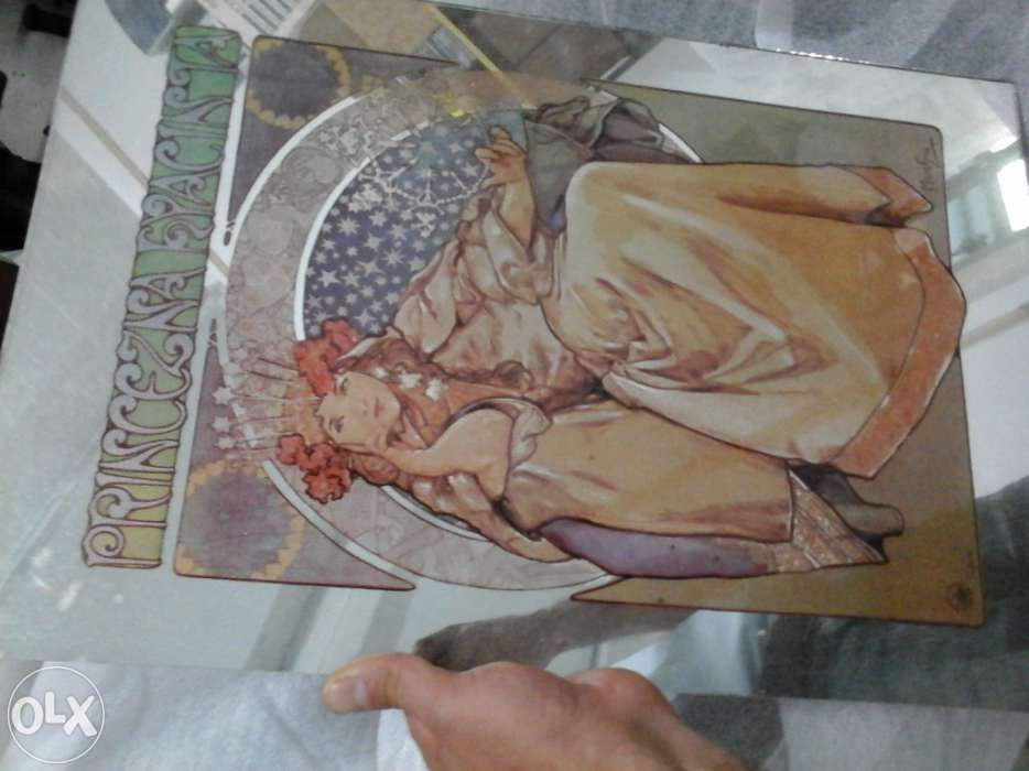 Espelho antigo com pintura