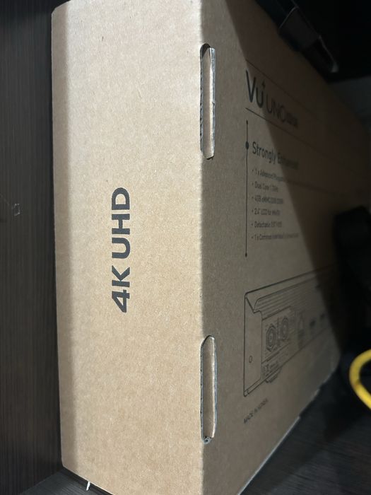 Uno 4K SE - супутниковий ресивер