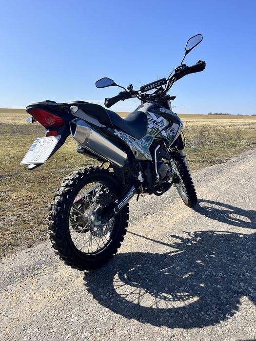 Geon X-ROAD 250 PRO