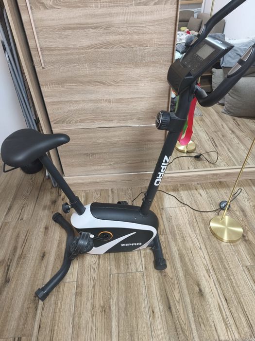 Rowerek stacjonarny zipro
