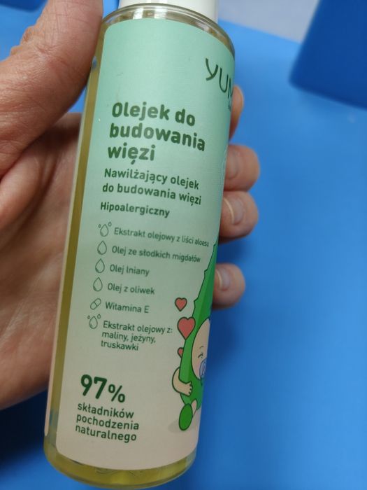 Olejek dla niemowląt i dzieci, a także dla kobiet w ciąży i po.