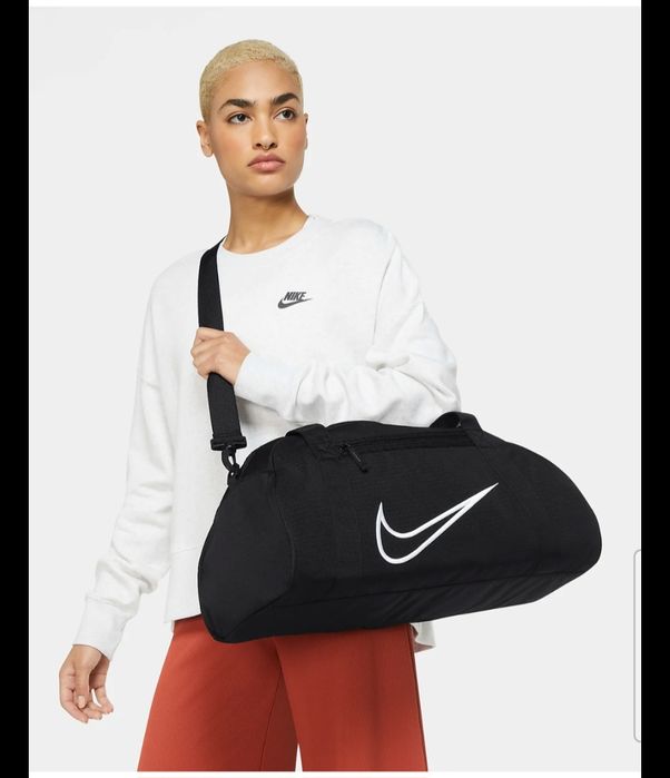 Nowa torba treningowa na siłownię nike, 24l