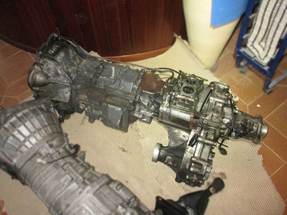 Caixa velocidades para Mitsubishi L200 2.5 d 4x4 (2000) M011S5A002 ME580809