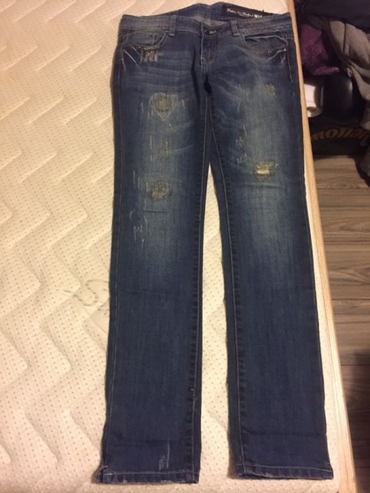 Spodnie jeansy W28