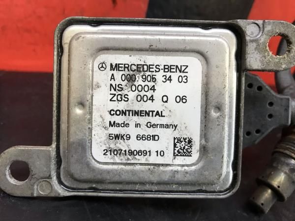 Sensor Nox MERCEDES-BENZ Sprinter 3,5-t (906)