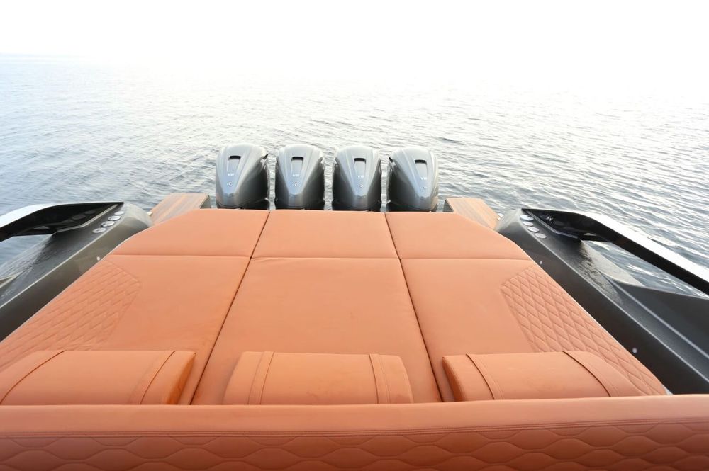 Łódź motorowa RIB dla Konesera - Stradivari 52