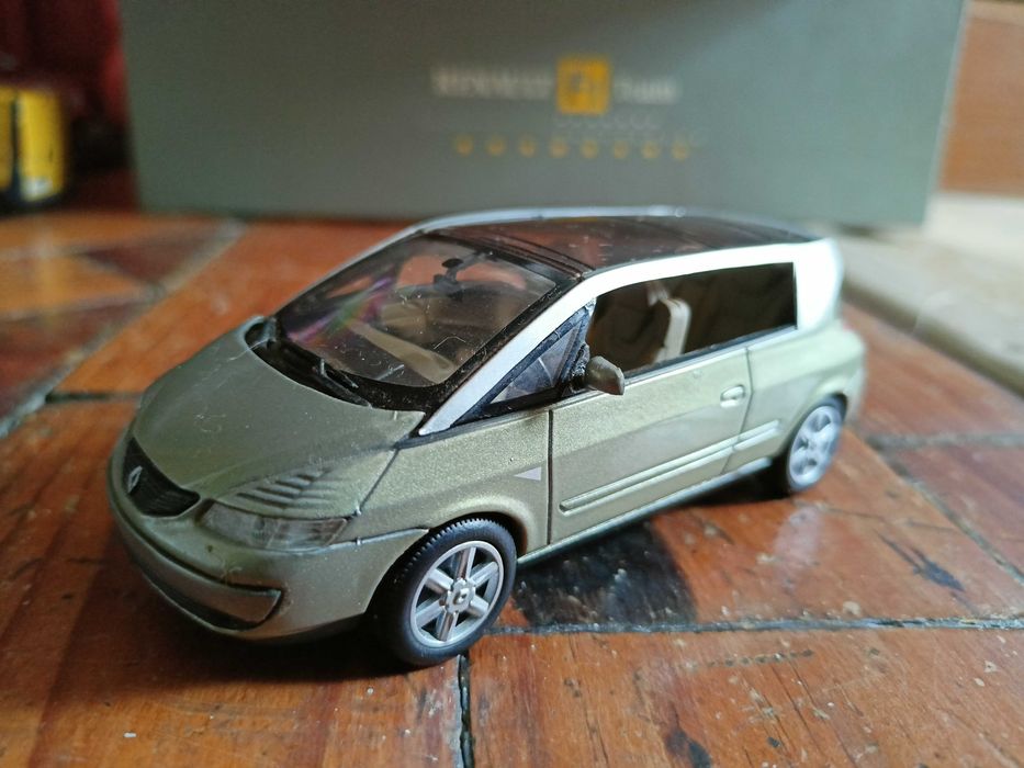 Renault Avantime 1:43