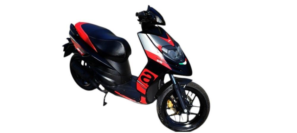 APRILIA SR 50 MOTARD reflektor lampa czasza owiewka wypełnienie licznik błotnik kierownica lusterko manetka felga tarcza zacisk pompa zawieszenie silnik moduł regulator zbiornik siedzenie set podnóżek stelaż stopka chłodnica tłumik