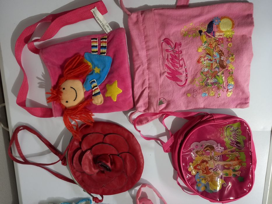 Malas e carteiras de Criança