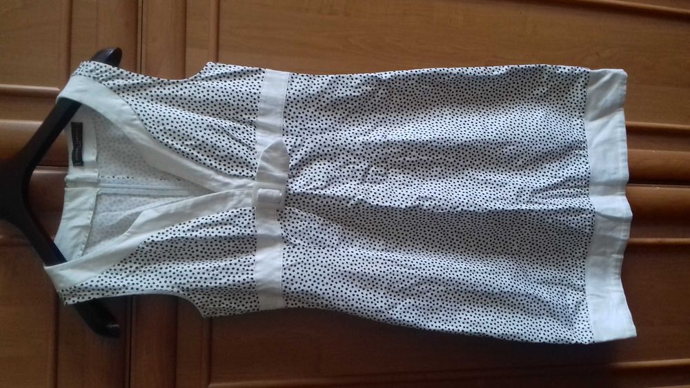 Платье нарядное белое в черный горошек и черное в белый горошек