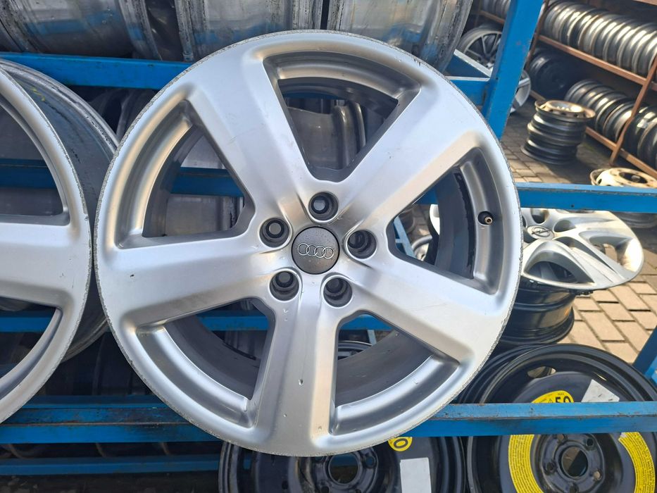 Оригінальні диски Audi  5/112 R18 8J ET43 8EO 601 025AK.