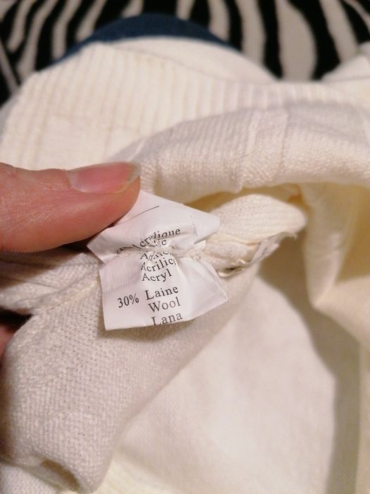 Sweter damski wełna kremowy delikatny muły przyjemny