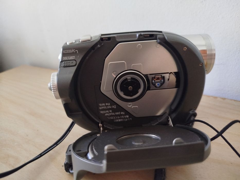 Panasonic VDR-D150 – Como Nova / Completa (Estética Y2K / Vintage)