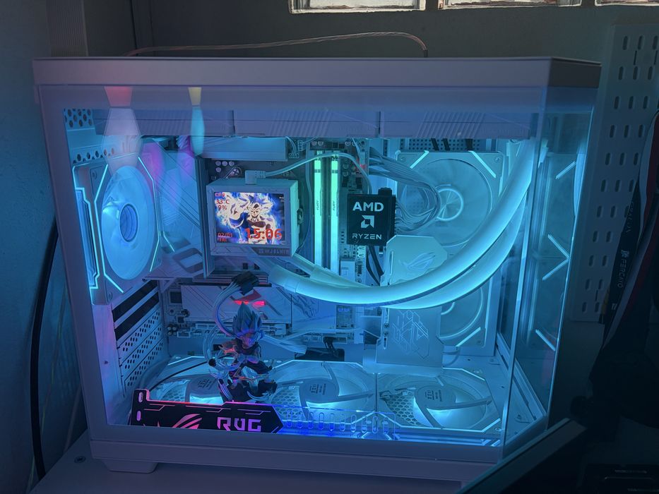 PC Gaming RGB White Ryzen 9600x 32GB DDR5 RTX 5060Ti/5070