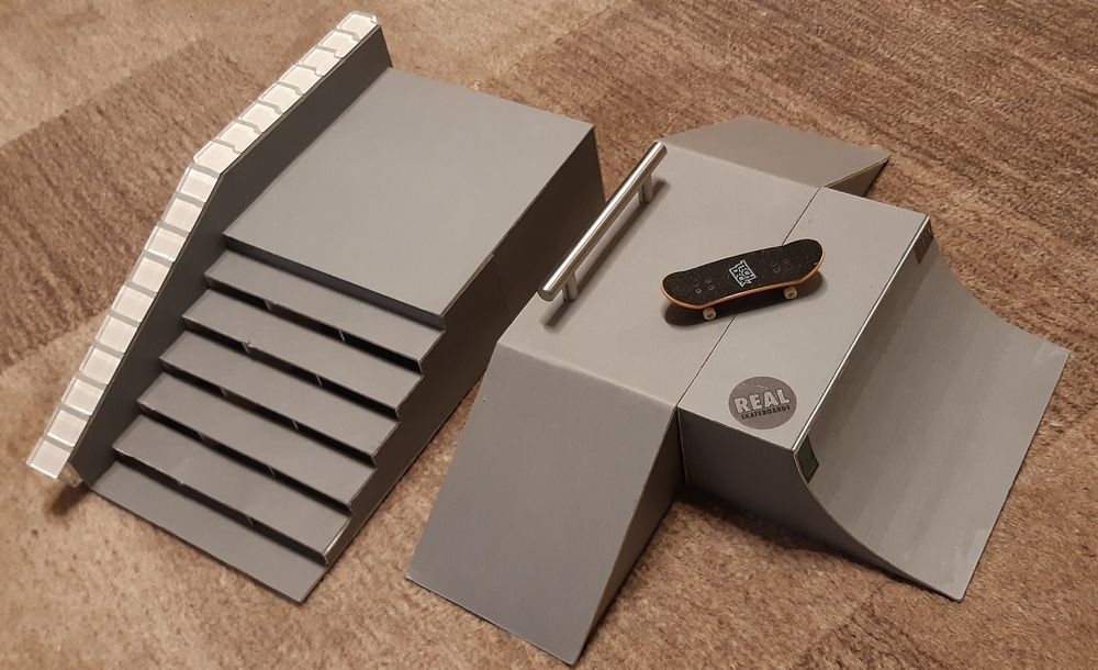 Zestaw 3 dużych ramp fingerboard + nowa deska gratis, skatepark