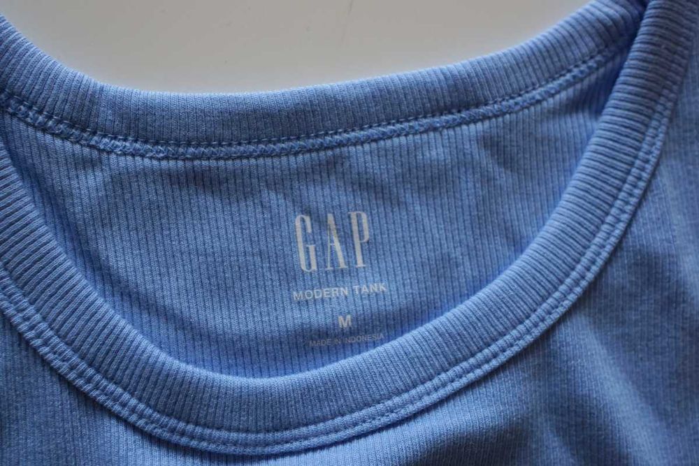 Майка GAP в рубчик - M