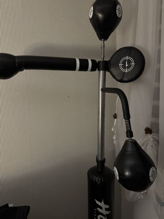 Gruszka wolnostojąca z ramieniem Hook Fighting