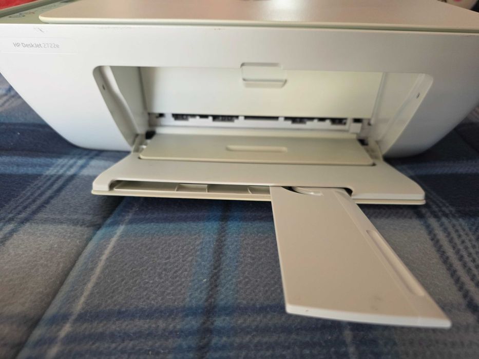 Impressora HP Deskjet 2722e