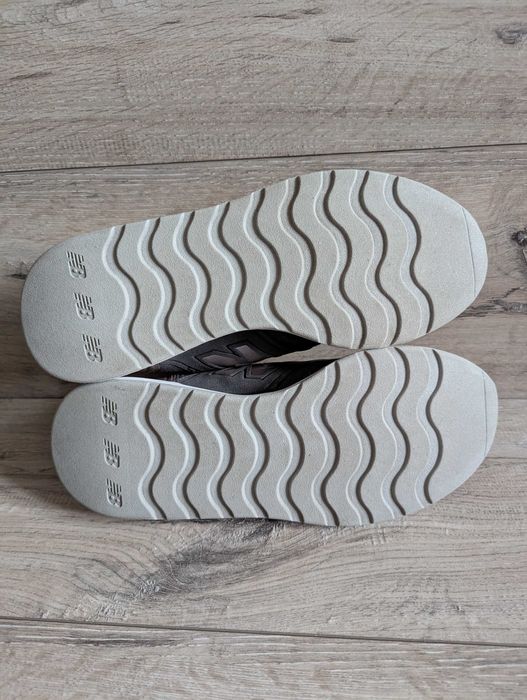 Кроссовки для марафона б/у New Balance 420 REVlite Slip-On 42 р 27 см