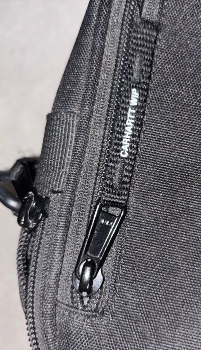 Продам сумку carhartt