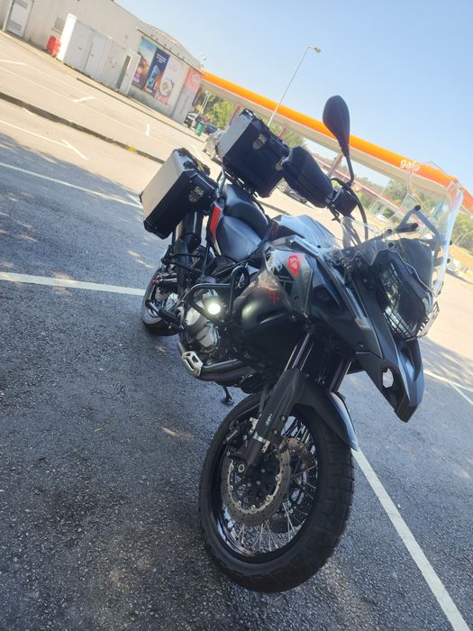 Benelli trk 502x como nova e 2 escapes