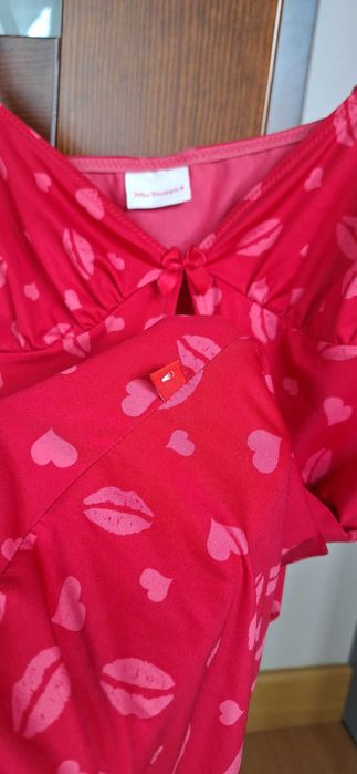 Koszulka nocna S Triumph usta serduszka