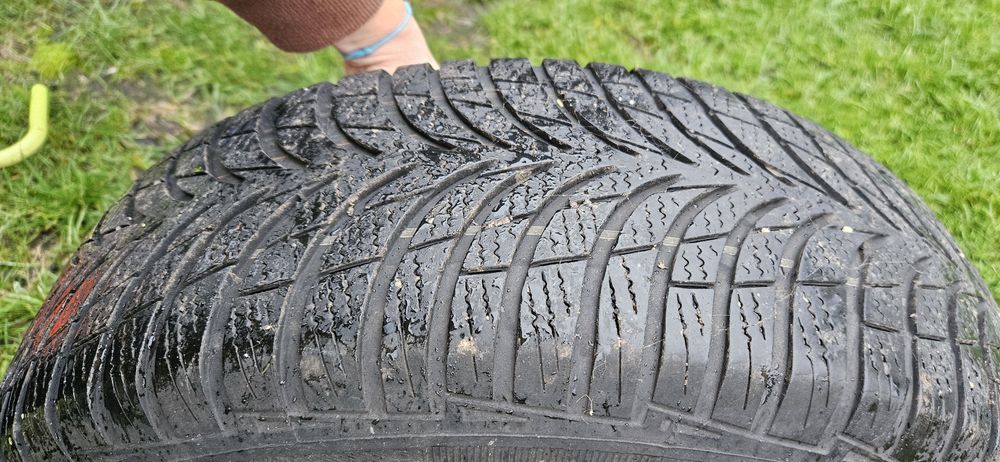 Felgi stalowe z oponami