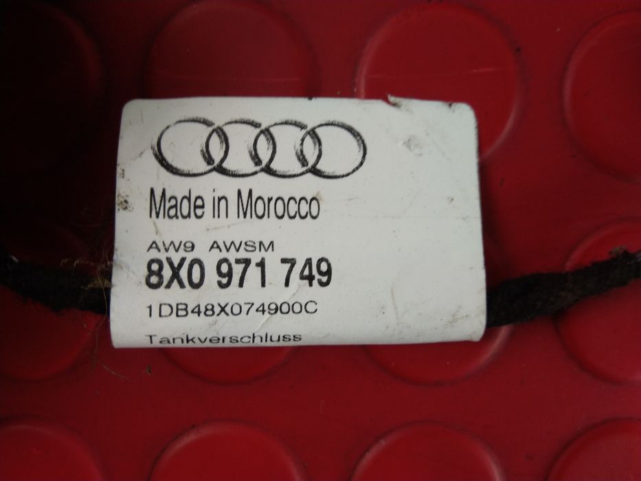 Tampa do depósito - 8X0971749 / 8X0809906 - AUDI A1 (8X1, 8XK)