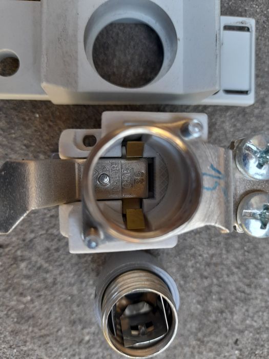 Держатель предохранителей