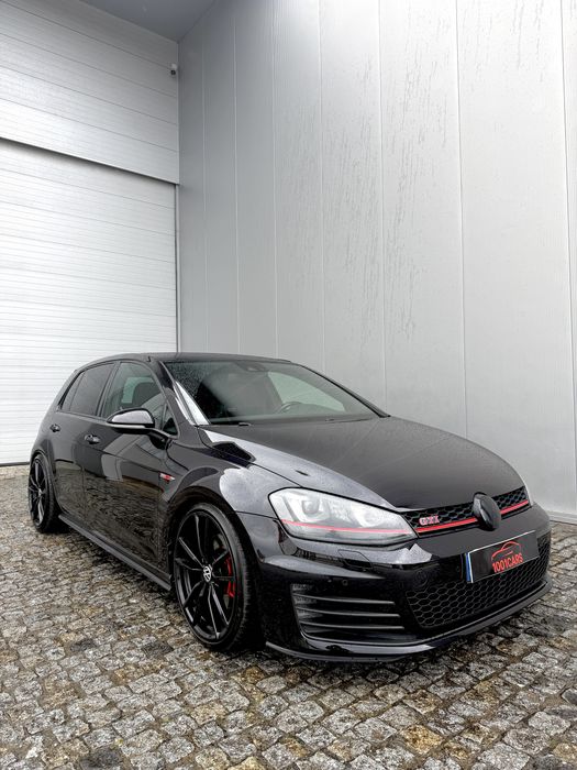 VW Golf Mk7 Gti  DSG Full black ( Trato de Crédito)